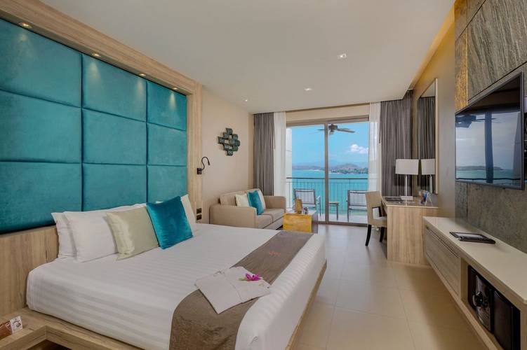 Sea view deluxe room Cape Sienna Phuket Gourmet Hotel & Villas