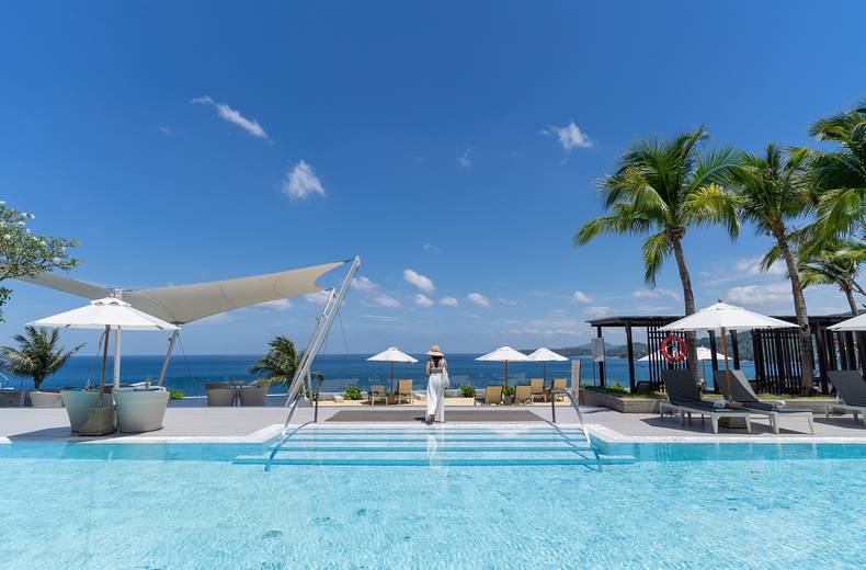THE POOLSIDE BAR & RESTAURANT Cape Sienna Phuket Gourmet Hotel & Villas Phuket The Poolside Bar & Restaurant offers a casual daytime dining experience with a restaurant and ... Cape Sienna Phuket Gourmet Hotel & Villas Phuket