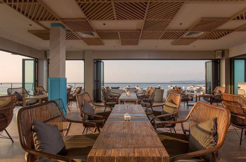 VANILLA SKY BAR & GASTRO PUB Cape Sienna Phuket Gourmet Hotel & Villas Phuket