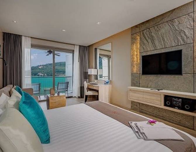 SEA VIEW DELUXE ROOMS Cape Sienna Phuket Gourmet Hotel & Villas Phuket