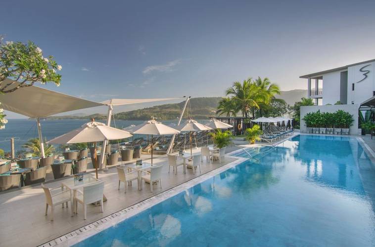 Swimming pool Cape Sienna Phuket Gourmet Hotel & Villas