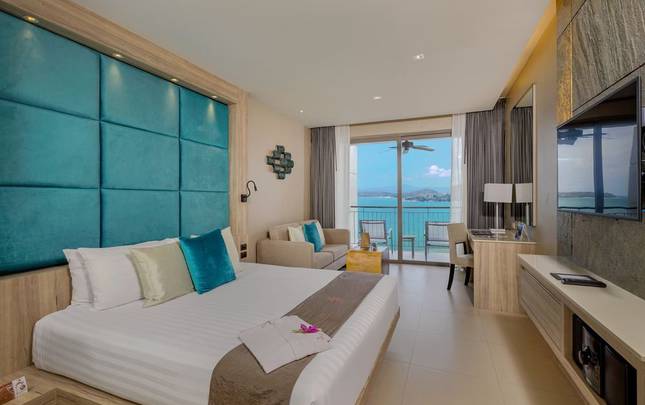 SEA VIEW DELUXE ROOMS Cape Sienna Phuket Gourmet Hotel & Villas Phuket