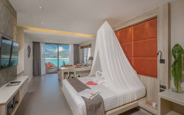 SEA VIEW HONEYMOON SUITES Cape Sienna Phuket Gourmet Hotel & Villas Phuket