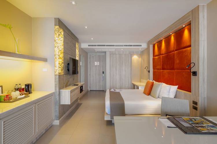 Sea view jacuzzi junior suite Cape Sienna Phuket Gourmet Hotel & Villas