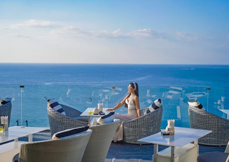 VANILLA SKY BAR & GASTRO PUB Cape Sienna Phuket Gourmet Hotel & Villas VANILLA SKY BAR & GASTRO PUB Cape Sienna Phuket Gourmet Hotel & Villas