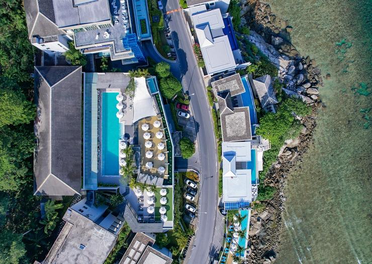 THE POOLSIDE BAR & RESTAURANT Cape Sienna Phuket Gourmet Hotel & Villas THE POOLSIDE BAR & RESTAURANT Cape Sienna Phuket Gourmet Hotel & Villas