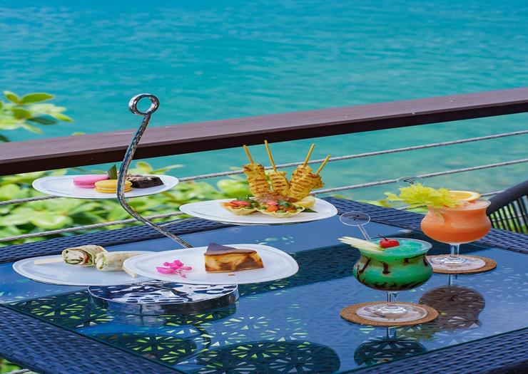 SIENNA ROCKS CAFÉ & POOL CLUB BY THE SEA Cape Sienna Phuket Gourmet Hotel & Villas SIENNA ROCKS CAFÉ & POOL CLUB BY THE SEA Cape Sienna Phuket Gourmet Hotel & Villas